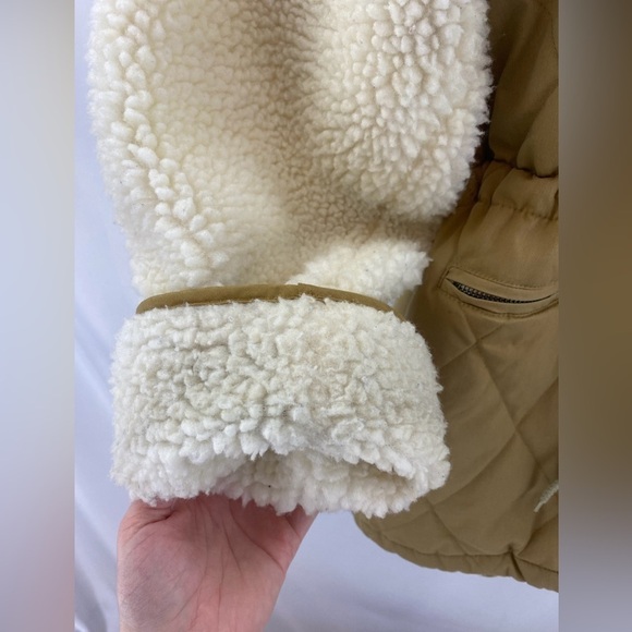 Quilted 2 in 1 Sherpa Women's Jacket & Vest - Picture 3 of 16